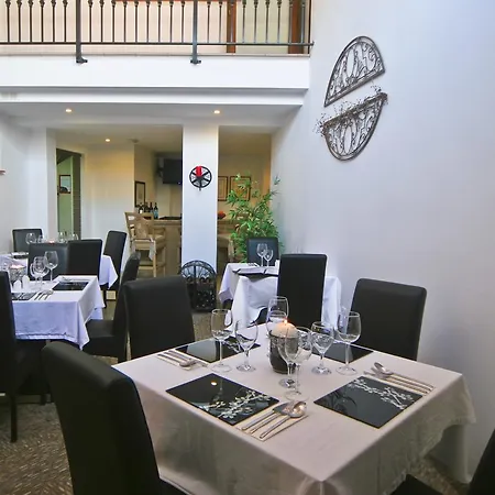 Hotel La Casa Hotel 5*