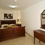 La Casa Hotel 5*