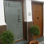 La Casa Hotel