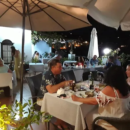 Hotel La Casa 5*